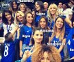 Fetele în albastru » Iubitele fotbaliștilor francezi au făcut show deasupra băncii tehnice