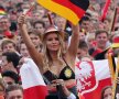 GALERIE FOTO Ele sunt cele mai SEXY fane de la EURO! Albanezele și polonezele au încins atmosfera