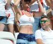 GALERIE FOTO Ele sunt cele mai SEXY fane de la EURO! Albanezele și polonezele au încins atmosfera