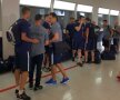 UPDATE FOTO Probleme pentru Viitorul la plecarea în cantonament! Avionul s-a defectat » Declarație dură a lui Hagi către șefii FRF: "Au dus fotbalul în groapă"