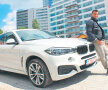 De fiecarea dată când vine în țară, Horia Tecău conduce un BMW X6, SUV pus la dispoziție de către BMW România în urma parteneriatului de imagine dintre jucătorul de tenis și reprezentanța germanilor