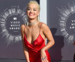 FOTO Cu Ora în Muntenegru » Rita Ora se distrează în vacanță cu un campion din Formula 1
