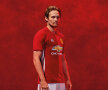 GALERIE FOTO Manchester United și-a lansat noul echipament! Povestea tricourilor pe care le vor purta Rooney, Ibrahimovici et. Comp