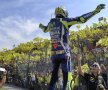 VR 46 POPOLO GIALLO. Valentino Rossi a avut parte de o atmosferă de vis pe "Misano World Circuit Marco Simoncelli". Aproximativ 100.000 de fani au fost prezenți, majoritatea idolatrizându-l pe "Doctor", care a încheiat cursa pe 2, după Pedrosa (foto: yamahamotogp.com)