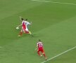 FOTO Fază controversată la Astra - Austria Viena » Alibec a cerut penalty în finalul partidei