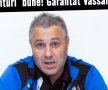 GALERIE FOTO Cele mai tari MEME-uri cu Vassaras făcute de dinamoviști: "Acum, e comedie, dar «spectacolul» va continua sâmbătă!"