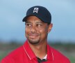 FOTO Tiger schimbă blondele ca mingile » Campionul american a făcut o nouă cucerire
