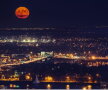 Fotografii incredibile cu luna în Montreal ► Foto: sobadsogood.com