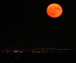 Fotografii incredibile cu luna în Montreal ► Foto: sobadsogood.com
