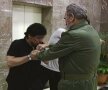 Maradona îi pupă mâna președintelui cubanez, tot pe 29 octombrie 2001