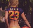 FOTO A înfierbântat El Clasico! Mascota Barcelonei e o femeie și e super sexy