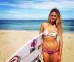 FOTO Secretul din Hawai » Alana Blanchard se dă bine cu placa: a învățat surf de la tatăl ei