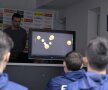 VIDEO+FOTO O echipă din Liga 1 a testat cea mai nouă inovaţie în sport folosită și de Barcelona » Aplicația antrenează creierul