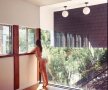 FOTO Își face singură fotografii nud pentru a atrage atenția asupra sărăciei