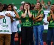 GALERIE FOTO Momente emoționante în Brazilia! Primul meci pentru Chapecoense după accidentul aviatic! Supraviețuitorii au primit trofeul Copei Sudamericana 