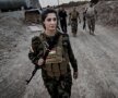 FOTO INCREDIBIL! O studentă a ucis 100 militanți ISIS și are pe cap o recompensă de 1 milion de dolari