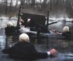 Galerie FOTO Un fotograf și-a recreat coșmarurile și sunt cu adevărat terifiante