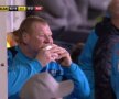 Portarul de rezervă al lui Sutton într-o imagine nemaivăzută: a mâncat o plăcintă în timpul meciului cu Arsenal din Cupa Angliei