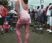 VIDEO&FOTO Iubita lui Neymar a făcut senzație pe net cu un număr de twerking în plină stradă