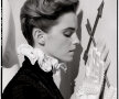 FOTO În sfârșit, dezbrăcată! Emma Watson a pozat în premieră topless
