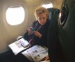 Prinsă în ofsaid! O fotografie cu Hillary Clinton a devenit virală pe internet: pare inofensivă, dar a fost dată în vileag!