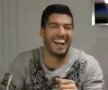 VIDEO Interviu neconvențional cu Messi și Suarez: "Noi urinăm ca fetele. Mai ales dimineața" :D