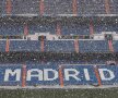 Fotografia zilei » Surpriză mare la Madrid: ninge pe Bernabeu!