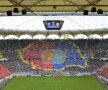 Suporterii Stelei, celebrând titlul 24. Ani de dominație autoritară a Stelei, care a strălucit timp de trei ani la rând pe cerul Ligii 1