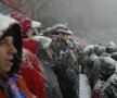 Suporteri steliști, îndurând gerul năprasnic la meciul amânat cu Villarreal