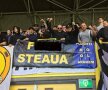 FOTO "Războiul" Steaua - Petrolul s-a dus și în Olanda! Fanii "găzarilor" au fost la un derby local și au afișat mai multe mesaje