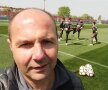 FOTO Apariție surprinzătoare în cantonamentul lui FCSB » New York Times a scris despre el, iar acum MM Stoica i-a făcut un cadou