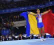 Campionul și tricolorul. Marian Drăgulescu a sărbătorit aurul de la sol cu un steag imens și pe covorul care i-a adus cel mai important titlu al carieri, după spusele sale