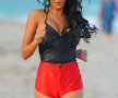 FOTO Din pușcărie în pictoriale incendiare! Nabilla a dat startul reclamelor superfierbinți pe plajă
