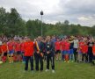 Moroșanu, asaltat de copii la lansarea unui teren de fotbal