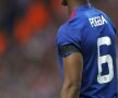 Pogba și colegii săi au purtat banderole negre în memoria victimelor atacului din Manchester Foto: Reuters