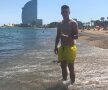 Steliano Filip îi transmite un mesaj Biancăi și fetiței lor, Anais, de pe plaja Barceloneta