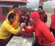 GALERIE FOTO » Două săptămâni în Nepal » Cum s-a pregătit prima echipă românească înscrisă în proiectul “Seven Summits” pentru asaltul celor mai înalţi munţi din lume pe culmile din Himalaya