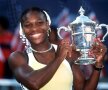 Uimitoarea Serena Williams, aici cu trofeul de la US Open 1999. Cu 23 de trofee de Mare Șlem în palmares, americanca este văzută deja în top 3 istoric al tenisului, foto: Guliver/gettyimages