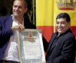 Diego Maradona a primit titlul de cetățean de onoare al orașului italian Napoli (foto: Reuters)
