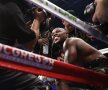 MAYWEATHER VS. MCGREGOR. Mult circ, mulți bani, box mai puțin » Mayweather obține a 50-a victorie, după ce arbitrul a oprit meciul cu McGregor în runda a zecea