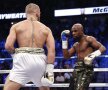 MAYWEATHER VS. MCGREGOR. Mult circ, mulți bani, box mai puțin » Mayweather obține a 50-a victorie, după ce arbitrul a oprit meciul cu McGregor în runda a zecea