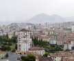 Stadionul e cea mai modernă
construcţie din Kayseri, oraș aflat la
poalele muntelui Erciyes, care are o
înălţime de 3.917 metri Foto: Raed Krishan (Kayseri)