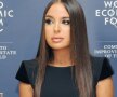 VIDEO Gest nepotrivit la ONU » Își făcea selfie-uri sexy în timp ce tatăl ei vorbea despre genocid