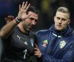 ADIO ÎN LACRIMI. Italia a ratat calificarea la CM din Rusia, iar Gigi Buffon, cel mai bun portar al ultimilor 15 ani, și-a încheiat cariera senzațională la echipa națională (foto: Guliver/GettyImages)