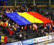 România a debutat cu victorie la Mondialul de handbal feminin, 29-17 cu Paraguay. În sala din Trier (Germania) au fost peste 500 de români care au făcut o atmosferă extraordinară Foto: Marius Ionescu