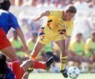 FOTO Superurări pentru Dan Petrescu la aniversarea a 50 de ani » Ogăraru, Belodedici, Mutu și Contra au avut mesaje emotionante: "Ai fost idolul tinereții mele fotbalistice!"