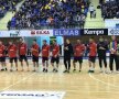 FOTO Foști și actuali fotbaliști s-au duelat într-o competiție! Echipa lui Tibi Ghioane și Romeo Surdu a câștigat a 13-a ediție a Turneului Vedetelor