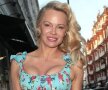 FOTO Îndrăgostită de un fotbalist » Pamela Anderson se mută în Franța pentru un jucător din Ligue 1