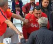 VIDEO + FOTO Șumudică, luat la țintă de fanii lui Antalyaspor!