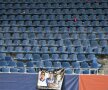 FOTO Fanii lui FC U și-au dat în petic! Cum arată arena "Ion Oblemenco" după România - Suedia 1-0